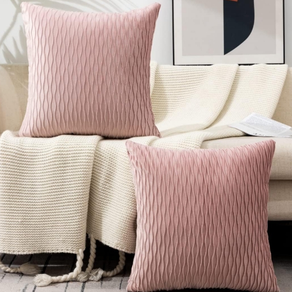XL Set 2 Petal Pink Soft Ripple Corduroy Velvet Pillow Covers Throw Pillows New - Picture 1 of 12